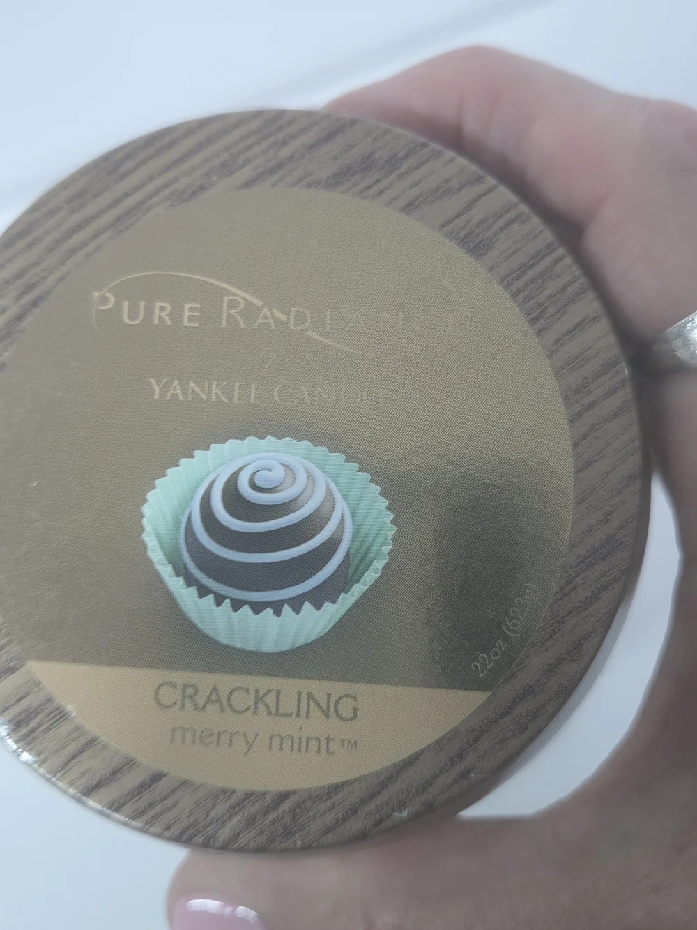 pure radiance Yankee Candle Glass Jar Candle cracklin merry mint green